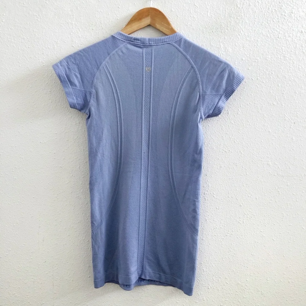 LULULEMON Swiftly Tech Short Sleeve Crew Size‎ 4